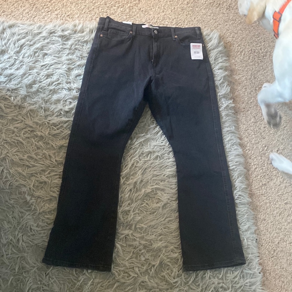 Size 16, black Signature Levi Strauss jeans, never worn and still tagged.